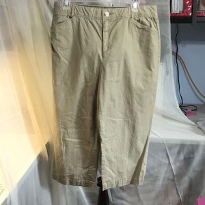 Khaki Signature Comfort Capris